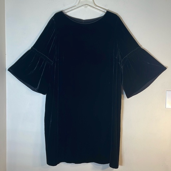 Lafayette 148 New York 2X Black Velvet Roslin Dress from Nordstrom Liquidation. - Picture 3 of 13